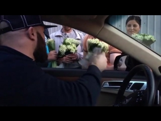 "Что я очень люблю , так это поторговаться 😁 ))))