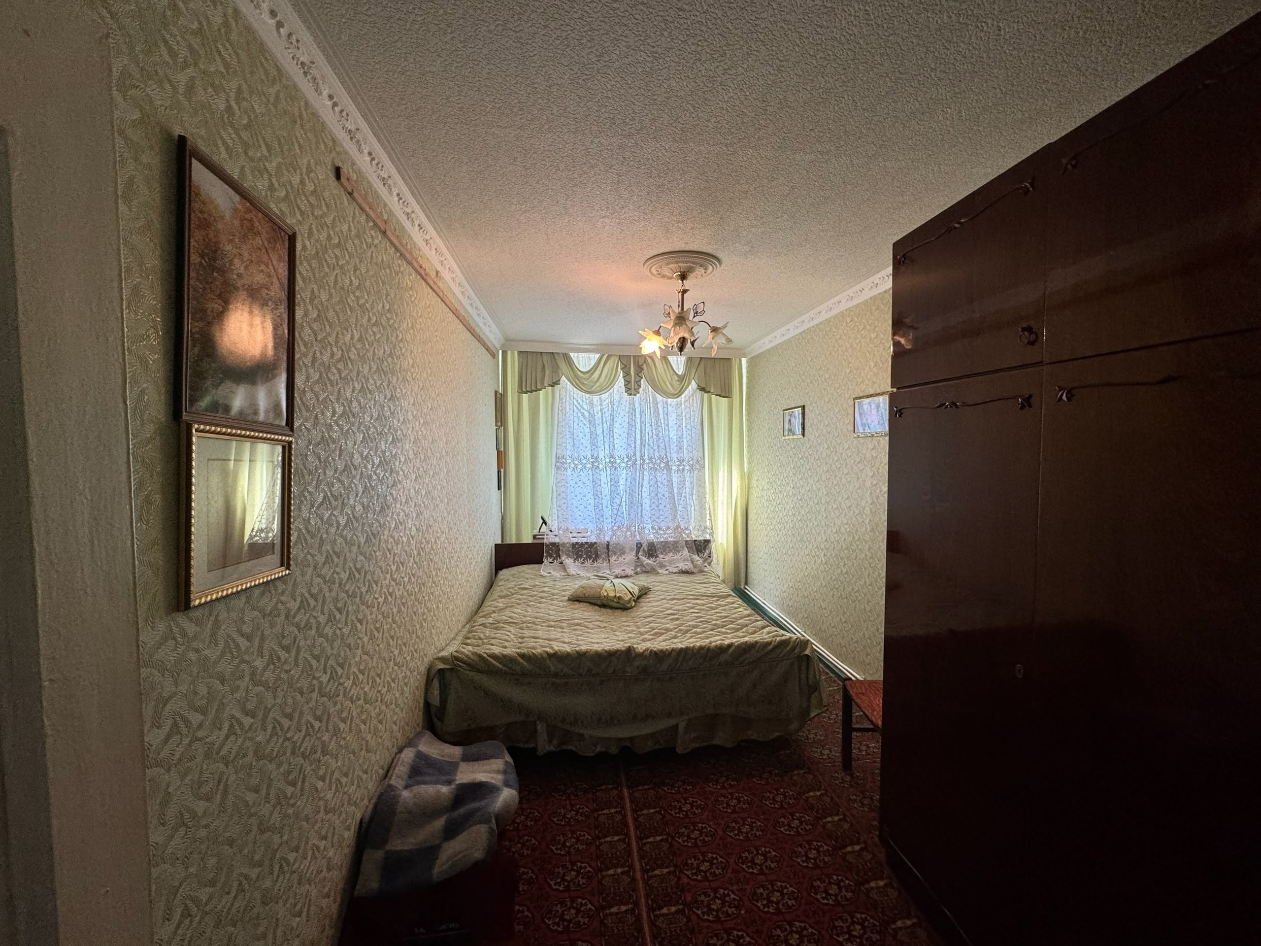 🔑ПРОДАМ 2-Х КОМНАТНУЮ КВАРТИРУ🔑
📍 Расположение: г.Стаханов ,ул.Фестивальная д.8
Этаж - 4
Полный пакет документов( готова к сделке )
О...